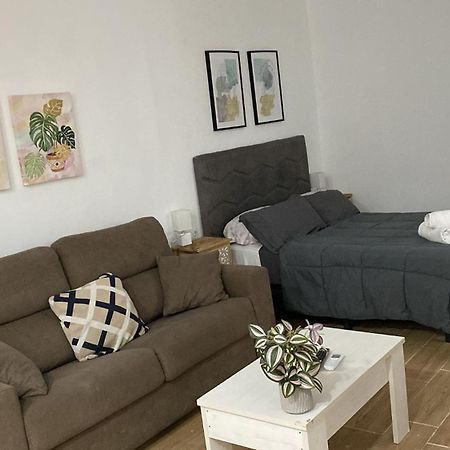 Rockside Residences Suites La Linea N3 La Línea de la Concepción Buitenkant foto