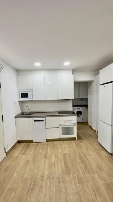 Rockside Residences Suites La Linea N3 La Línea de la Concepción Buitenkant foto